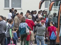 جرمنی کے پناہ گزین کیمپ میں قرآن مجید کی بے حرمتی ، 17 افراد زخمی