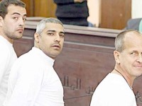 الجزیرہ کے تین صحافیوں کو تین سال قید کی سزا