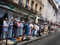 فرانس میں مسلمانوں کے مسائل بڑھ رہے ہیں
