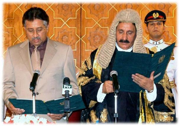 musharraf-chief-justice-taking-oath