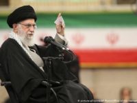 ایرانی سپریم لیڈر نے امریکی مدد کی پیش کش ٹھکرا دی