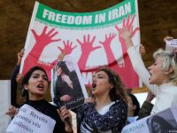مظاہرین کے خلاف ’فیصلہ کن کارروائی‘ کی جائے، ایرانی صدر