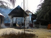 انڈونیشیا میں چرچ نذر آتش